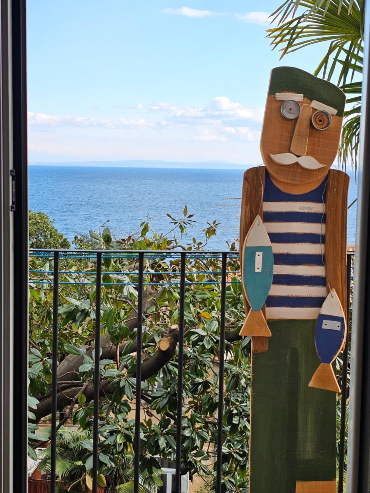 Sunny 150 M From The Sea